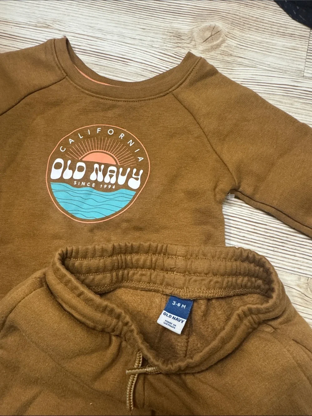 NWOT Old Navy Brown Two-Piece Sweatshirt & Shorts Set